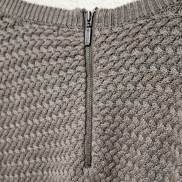 Jones New York Brown Crew Neck Sweater - Picture 8 of 10